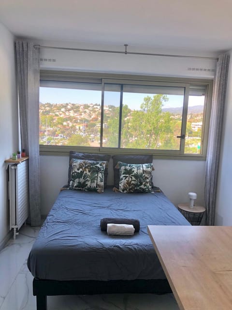 Bed, View (from property/room), Photo of the whole room, Bedroom