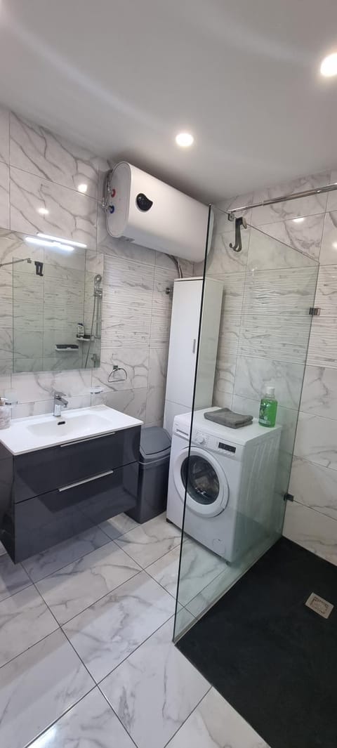 Sea view three bedroom apartment Apartment in Malta