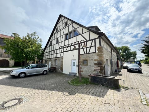 Property building, Day, Parking
