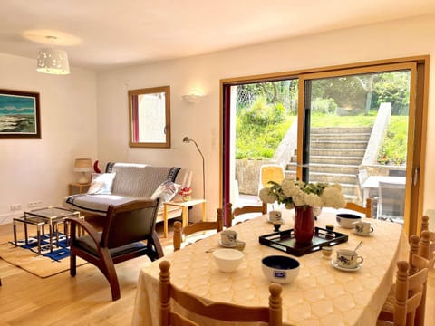 Maison T5 rénovée PMR centre Locmiquélic pour 7 personnes - FR-1-479-228 Villa in Brittany