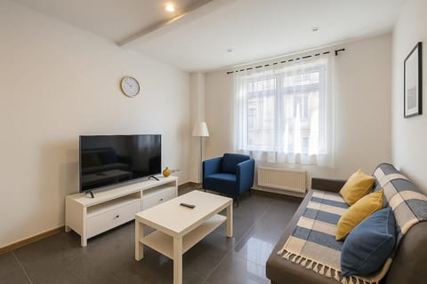 Cosy studio Midi station Apartment in Saint-Gilles