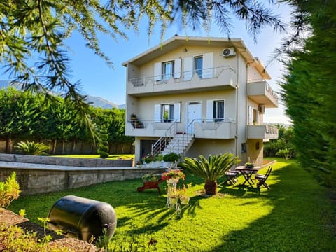 Ana's House House in Vlorë County, Albania