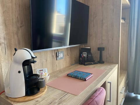 TV and multimedia, Coffee/tea facilities