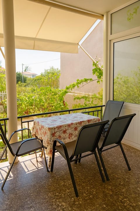 Spring, Natural landscape, Balcony/Terrace