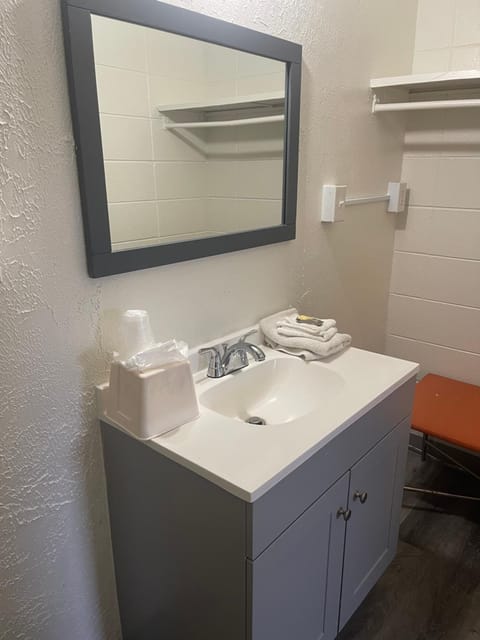 Relax Inn Motel in Indianapolis