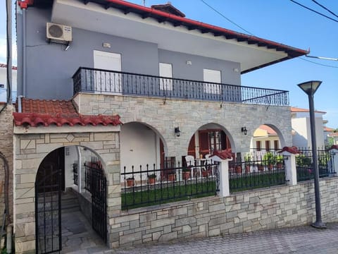 Nagia's Summer Apartment Apartment in Halkidiki