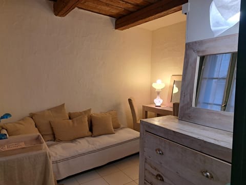 Uzès immersion Apartment in Uzes
