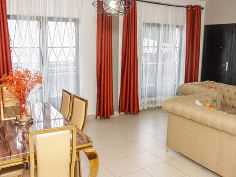 Living room, Seating area, Dining area