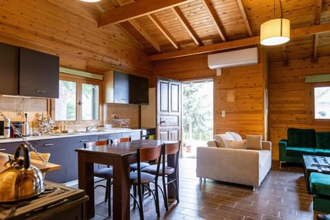 TETOS Wooden House Chalet in Decentralized Administration of Macedonia and Thrace