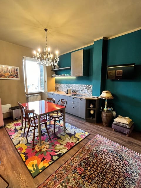 Kitchen or kitchenette, Living room, Dining area