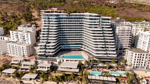 Bird's eye view, Swimming pool, sunbed
