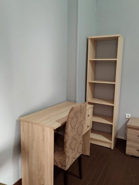 Apartment Atiki metro shared bathroom and kitchen Bed and Breakfast in Athens