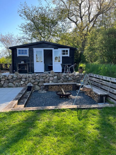 Property building, Natural landscape