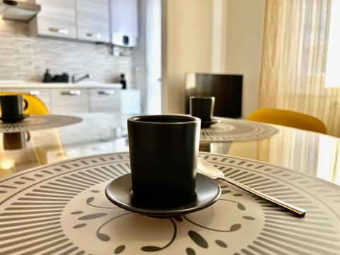 25 minutes MILANO DUOMO Elegant Apartment Center Sesto Apartment in Sesto San Giovanni
