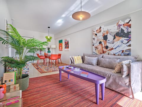 12LVE Vouliagmeni Apartment Apartment in Vouliagmeni