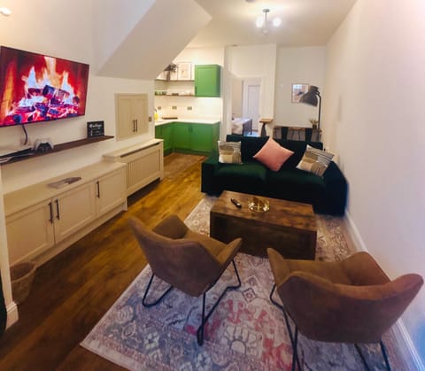 Twenty 7 - Modern & Spacious Townhouse House in County Clare