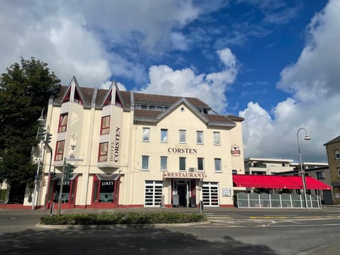 Property building, Street view, Location
