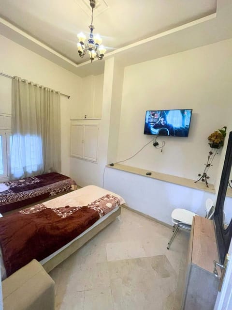 Spring, Bed, Day, Winter, TV and multimedia, Photo of the whole room, Bedroom, Entertainment, Entertainment, Dinner, heating, heating, internet, internet, internet, air conditioner, air conditioner