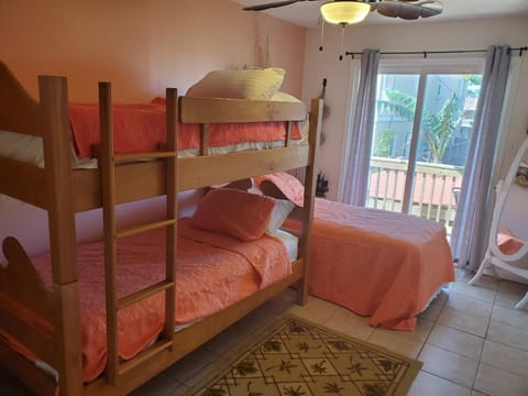 The Kingfish Cottage House in South Padre Island