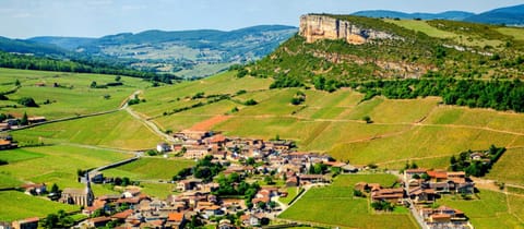 Nearby landmark, Natural landscape, Bird's eye view