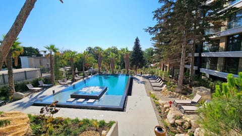 Property building, Swimming pool