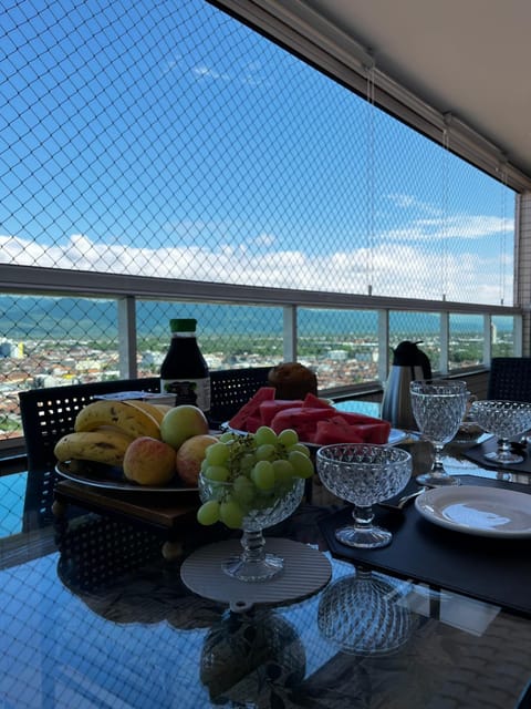 Natural landscape, View (from property/room), Balcony/Terrace, Food and drinks, Dining area, Breakfast, minibar