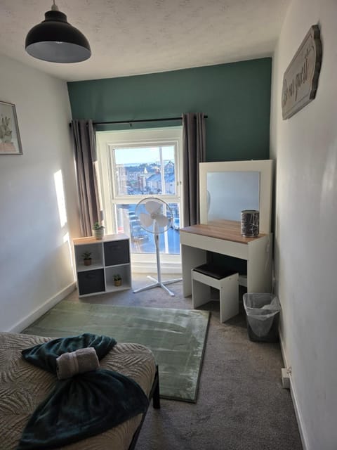 Horizon Hideaway Apartment in Swansea