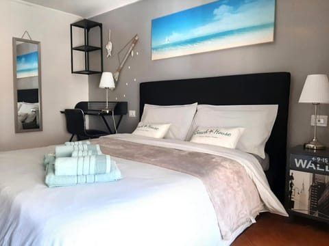 PARADISE 5 TERRE Blue Apartment in La Spezia