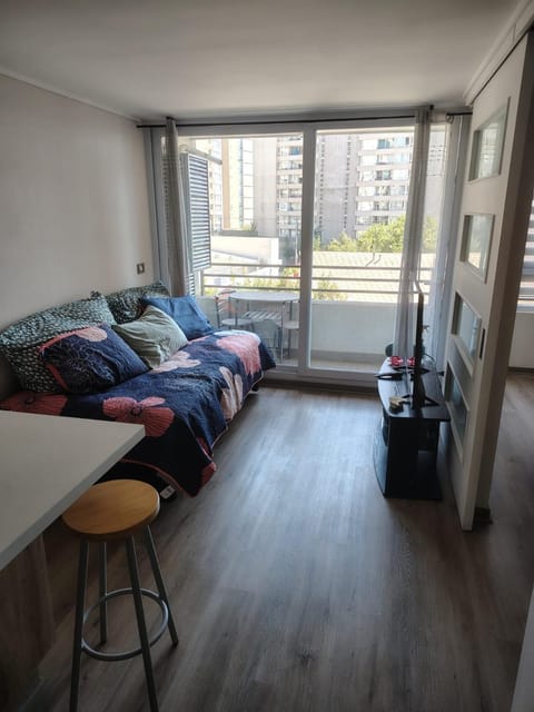 Bed, Living room