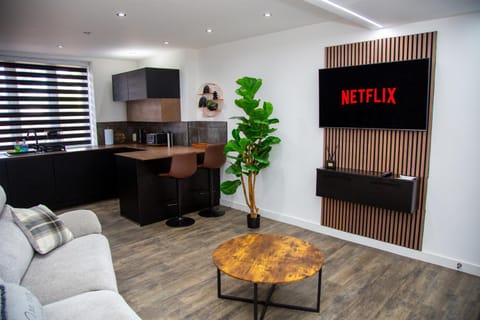 TV and multimedia, Dining area