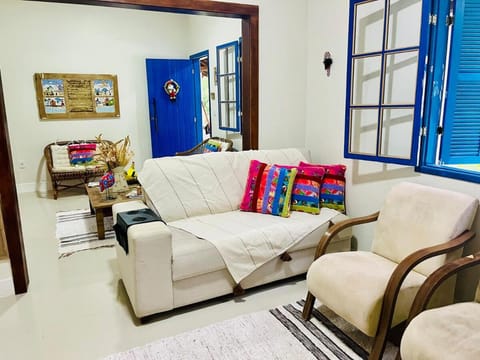 Farm House - Hospedagem na Fazenda com cachoeira privativa House in Saquarema