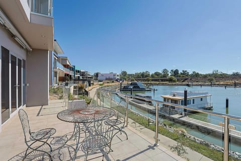 Patio, Balcony/Terrace, River view