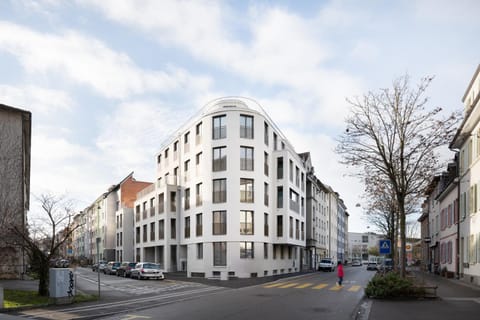 Property building, Neighbourhood, Other, acessibility