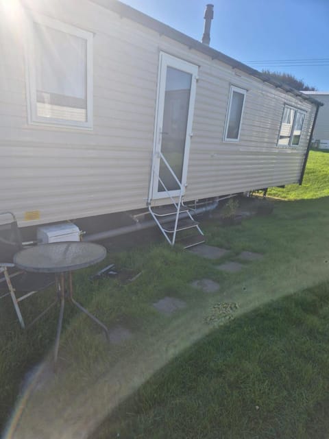 Newquay - Pet Friendly 6 Berth Caravan House in England