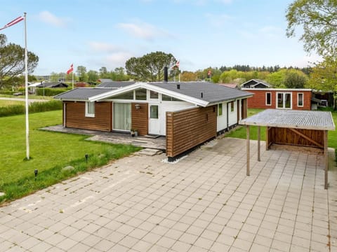 Holiday Home Karin - 300m from the sea by Interhome House in Frederikshavn