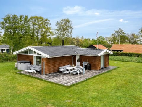 Holiday Home Karin - 300m from the sea by Interhome House in Frederikshavn