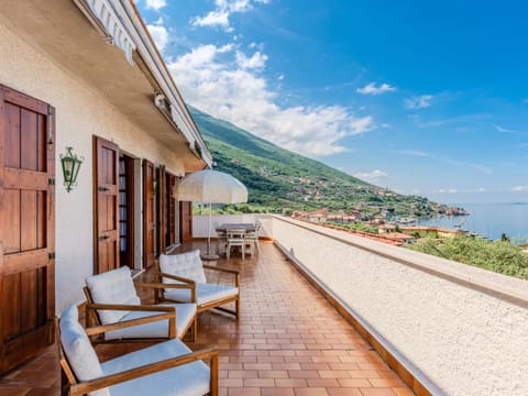 Apartment Papandrea by Interhome Apartment in Malcesine