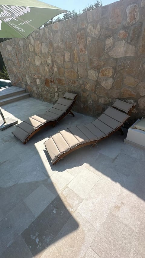 Stone house with pool Villa in Sarajevo