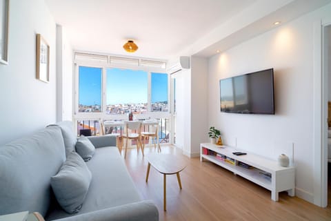 Communal lounge/ TV room, Living room