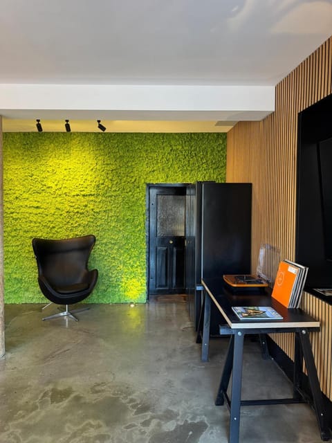 Communal lounge/ TV room, TV and multimedia