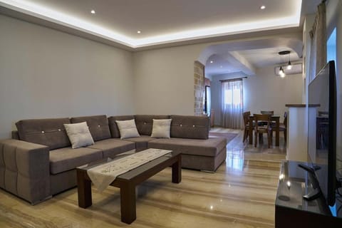 Blue Horizon Aggelokastro House in Corfu, Greece