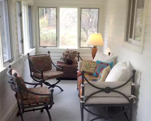 Secluded Cabin with Gorgeous Views near Stockbridge in the Berkshires of Massachusetts Cabin in Stockbridge