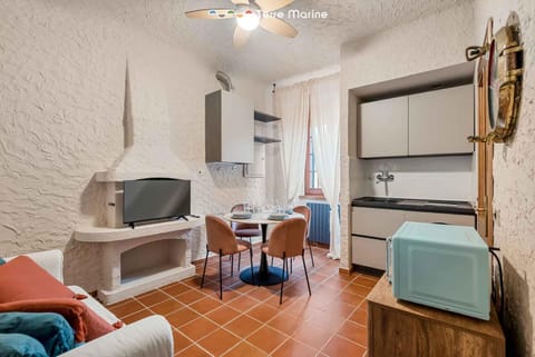 Hublot, Terre Marine Apartment in Lerici