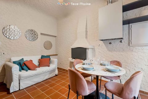 Hublot, Terre Marine Apartment in Lerici