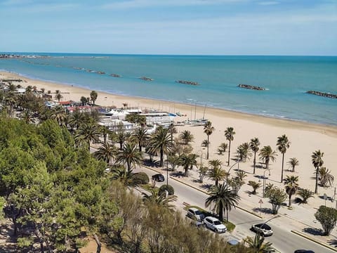 New York Apartment, fronte mare Rif A805 Apartment in San Benedetto del Tronto