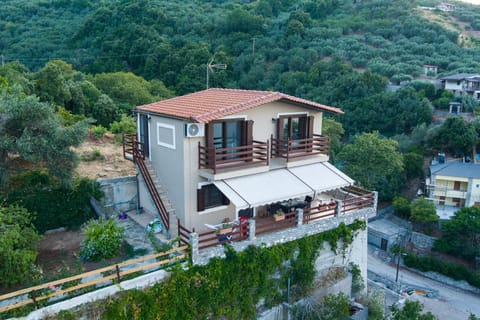 Thea House in Magnesia Prefecture, Greece