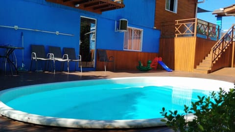 Swimming pool, Swimming pool