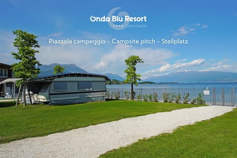 Camping Onda Blu Campground/ 
RV Resort in Manerba del Garda