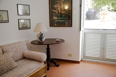 Lemon Grove, Capri Apartment in Marina Grande