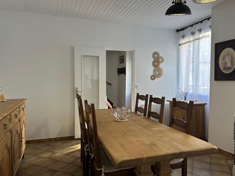 Unick House in Portbail